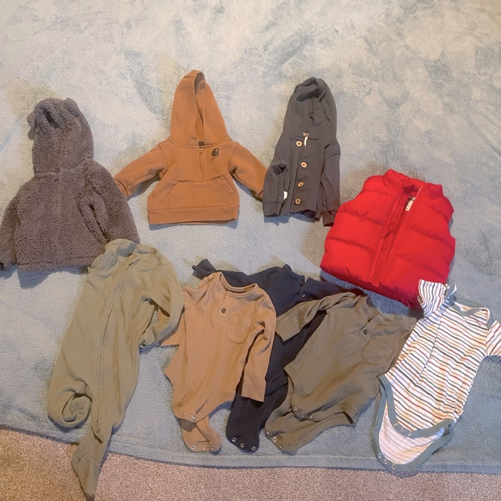Baby clothes